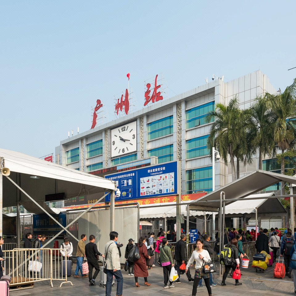 深圳福田口岸东莞高铁站包车服务