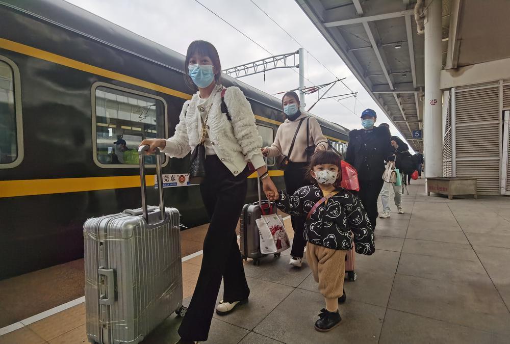 深圳福田口岸深圳北包车接送